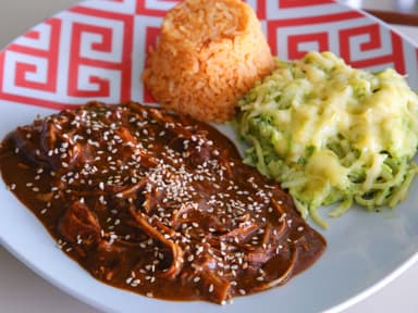 Pollo en Mole.