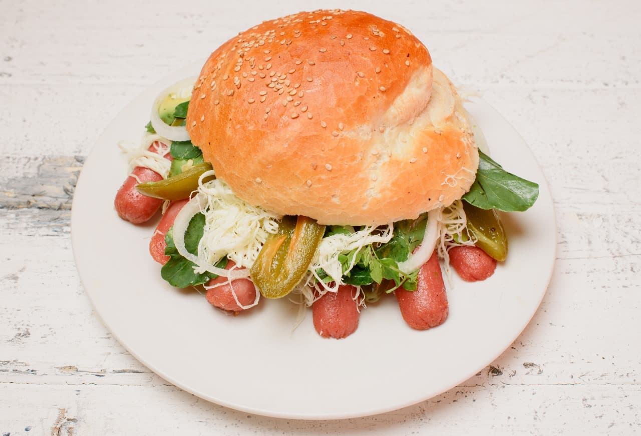 Cemita de Salchicha *