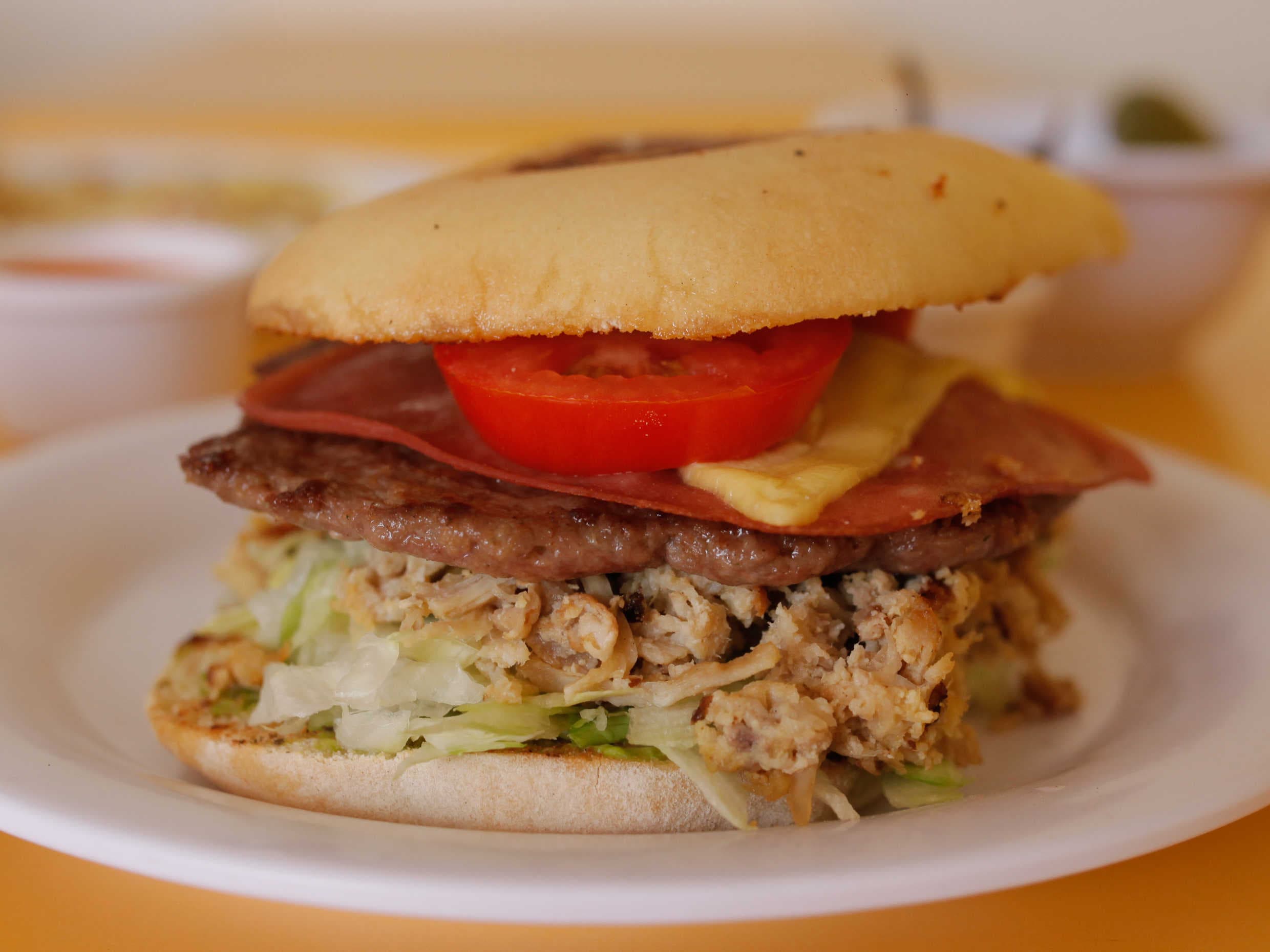 Combo#9 Tortiburguer+ Papas+ Refresco