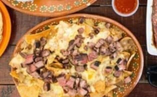 Nachos con Arrachera