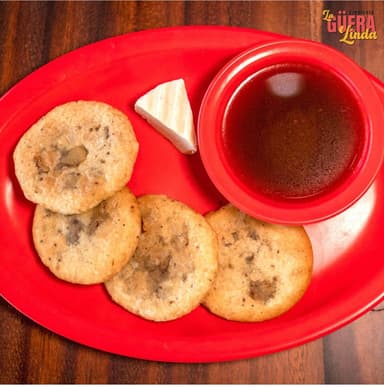 Gorditas de Chicharrón