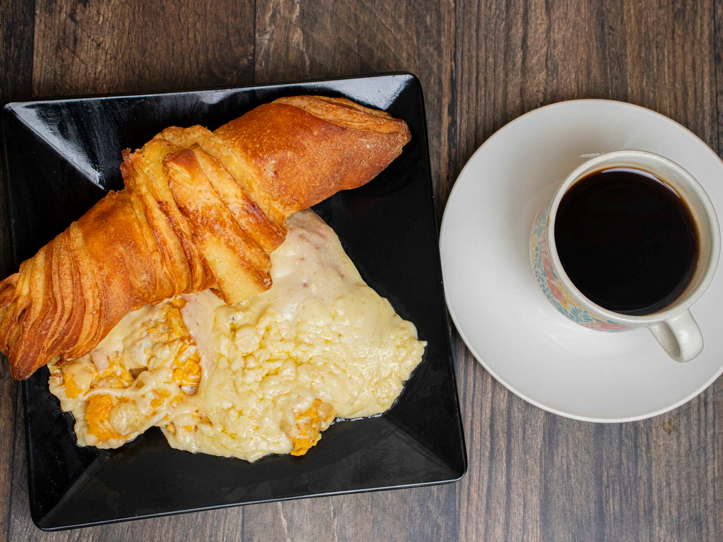 Huevos con Jamón y Queso