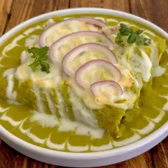 Enchiladas Suizas con Pollo