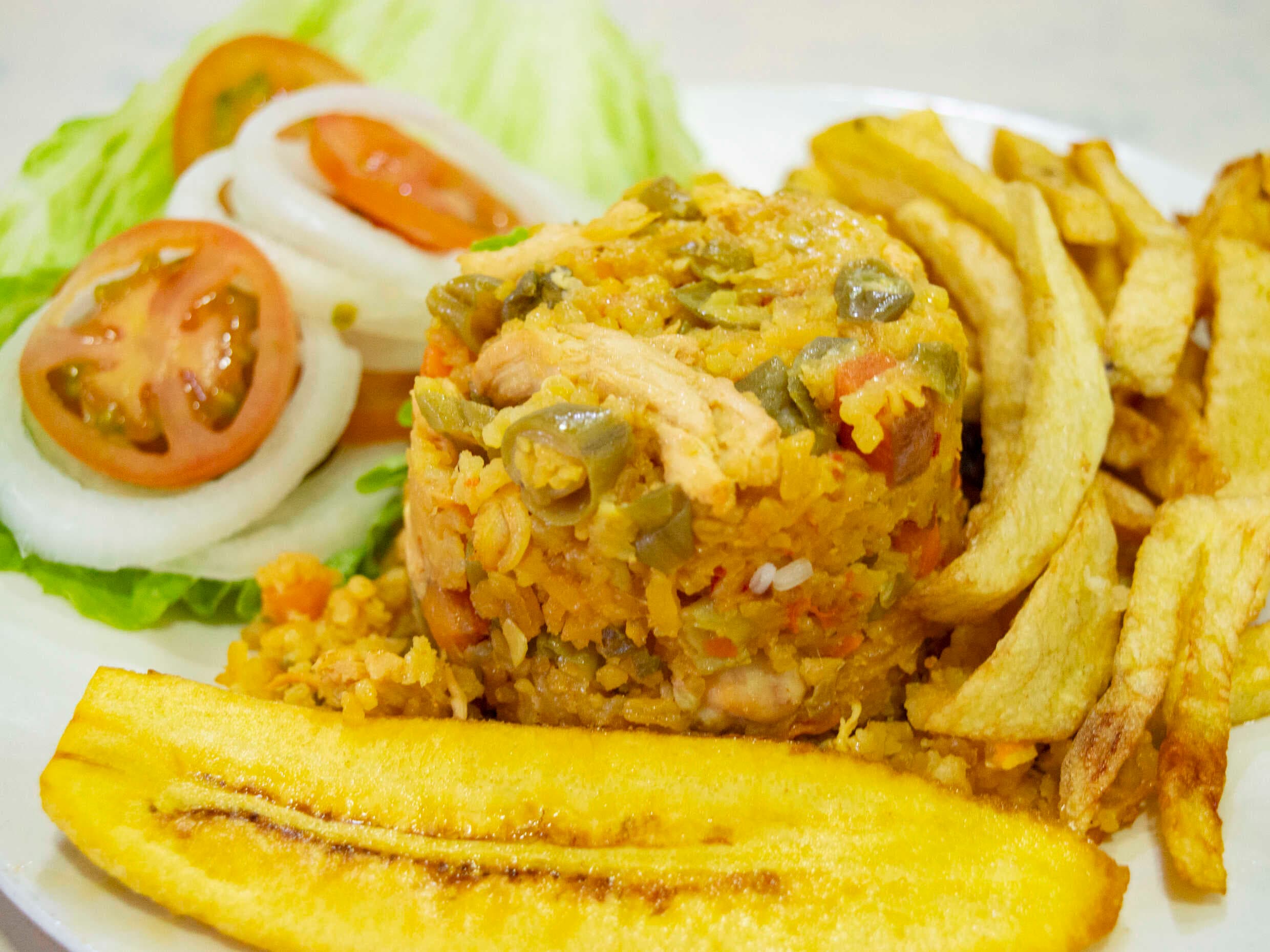 Arroz con Pollo