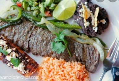 Enchiladas con Bistec