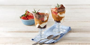 Fresas con Crema y Brownies y Fiorentinas 16 oz