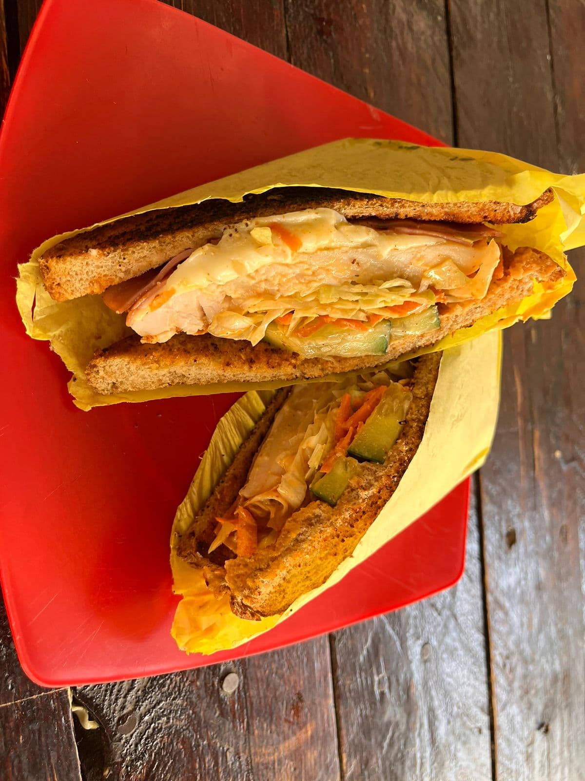 Sándwich con Pollo
