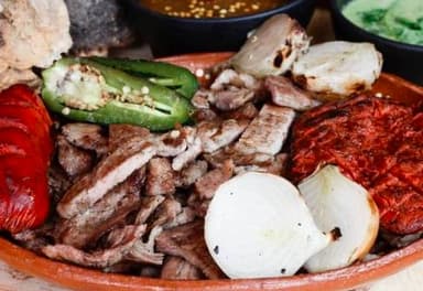 1/2 Kg Combinado de Asada y Longaniza