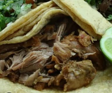 Tacos de Lechón 2 uds
