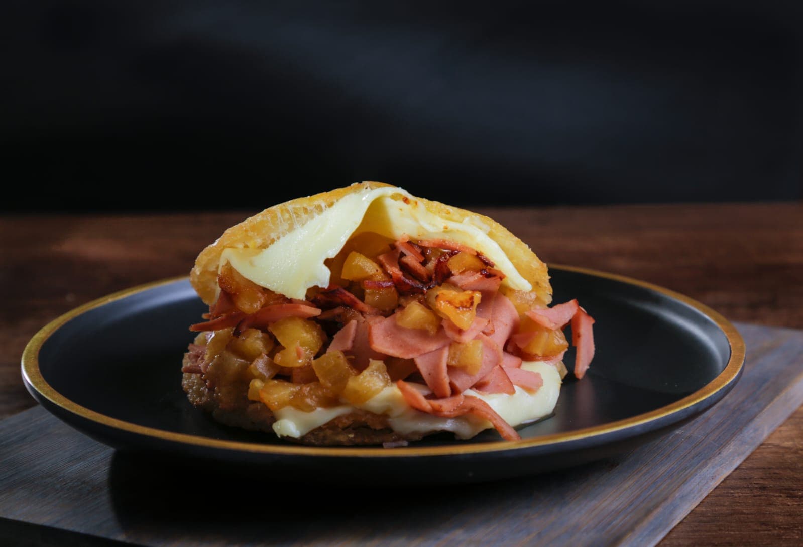 Arepa Hawaiana