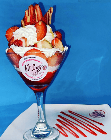 Fresas con Crema y Helado