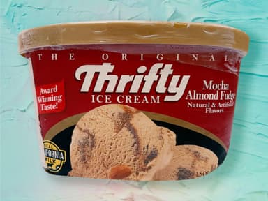Helado De Moka Almendra 1/2 Lt