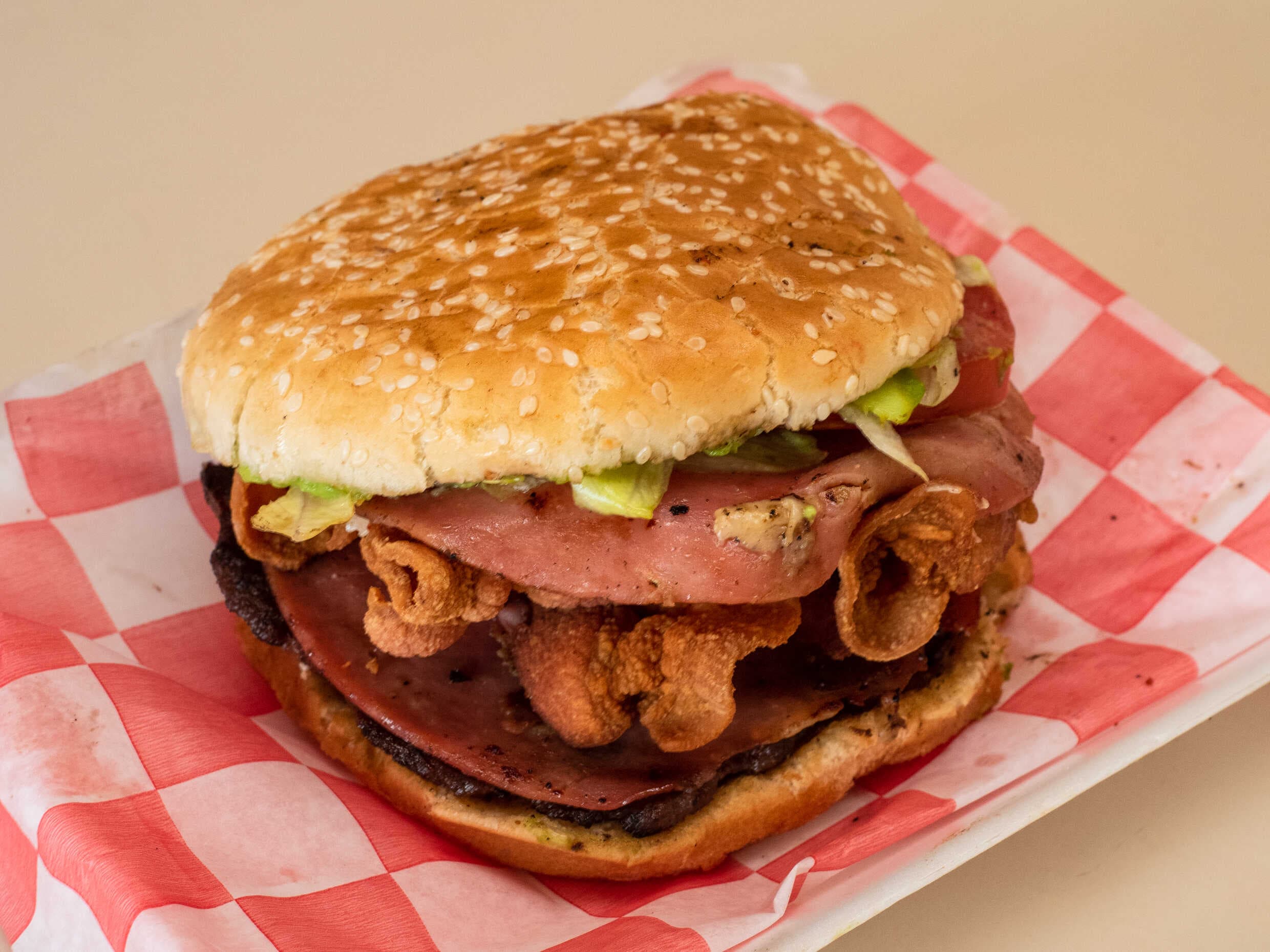 Hamburguesa con Tocino