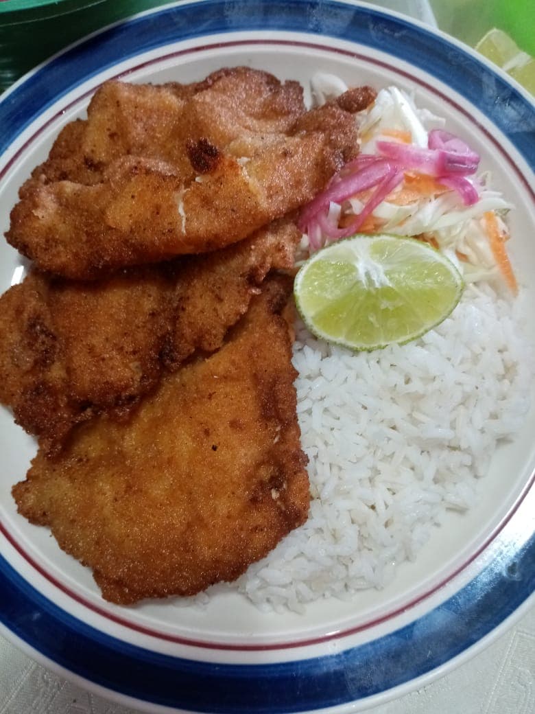 1/2 Pechuga Empanizada