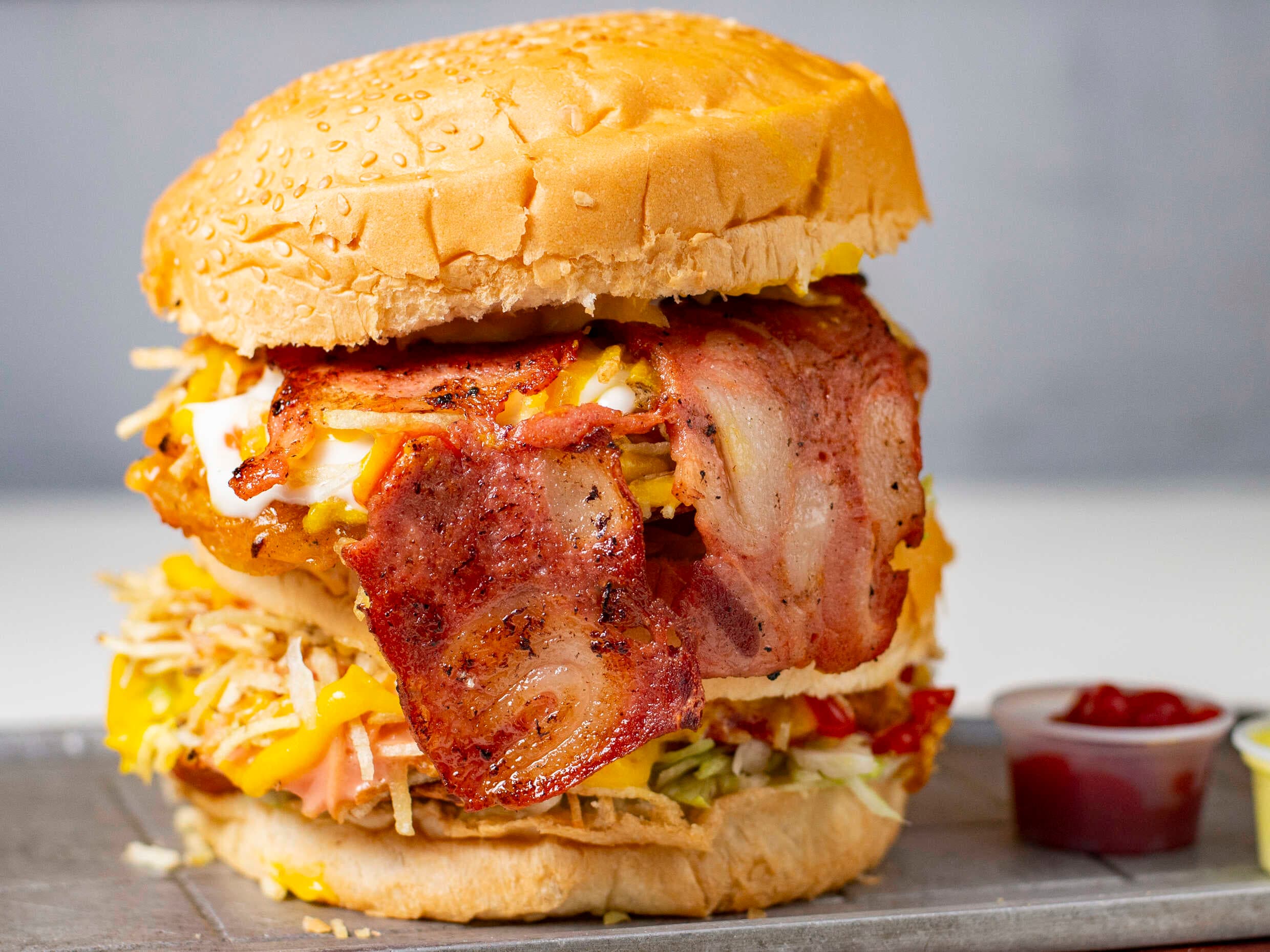 Hamburguesa Chapulín