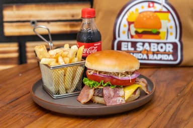 Combo Hamburguesa Bacon Burger