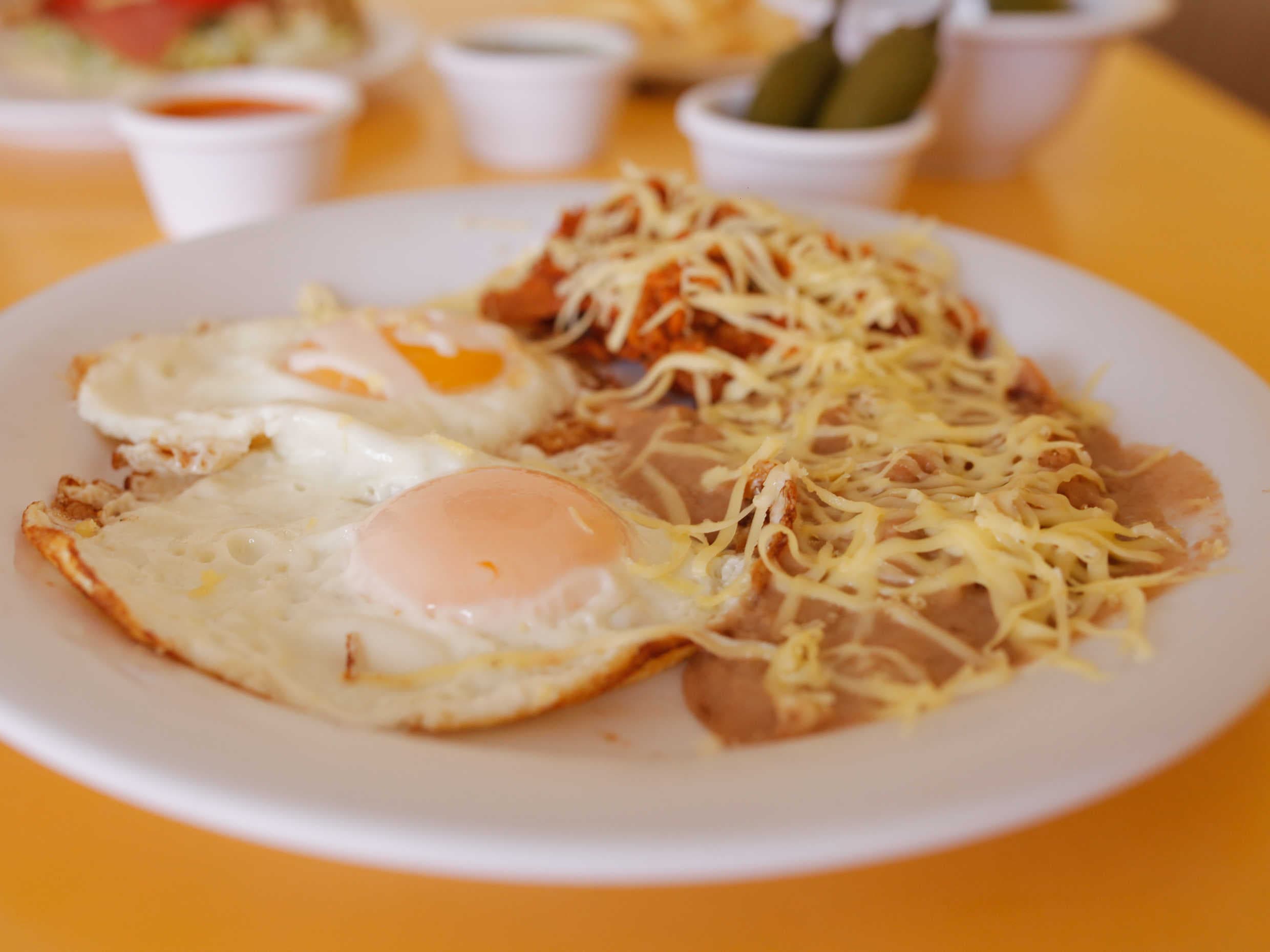Chilaquiles Montados
