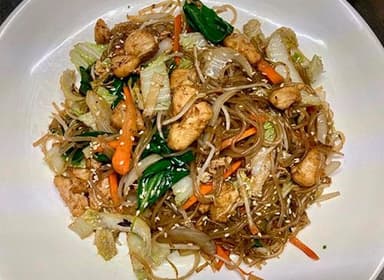 Chapchae de Pollo