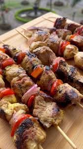 Brochetas 3 pzas 180 g Mixta
