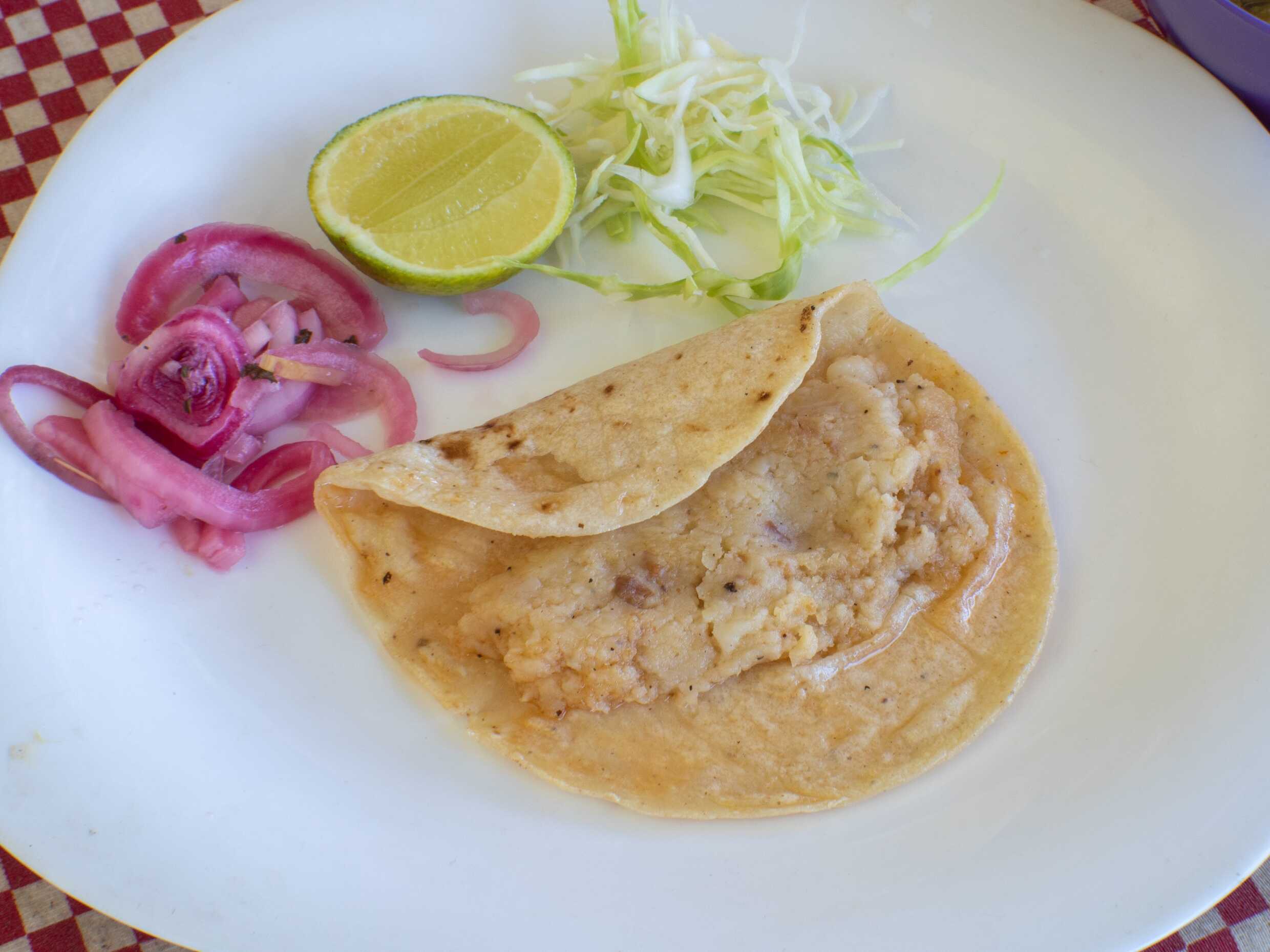 Taco de Papa con Carne