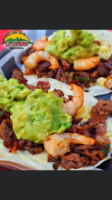 Tacos de Carne Asada con Camarón