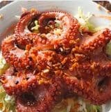 Pulpo al Ajillo