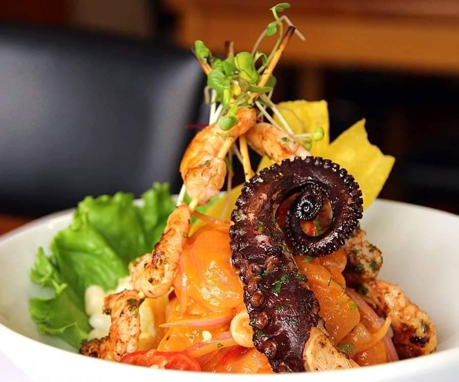 Cebiche Parrillero