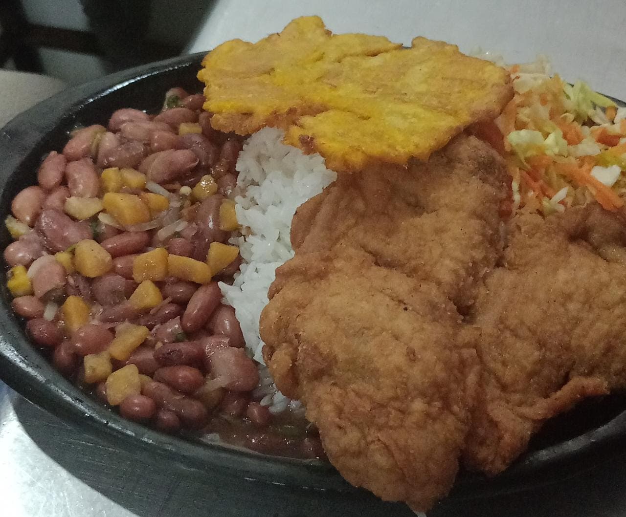 Almuerzo del Día-Arroz Blanco+Frijol+PapaFrita