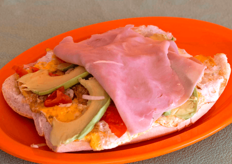 Torta de Huevo con Jamón