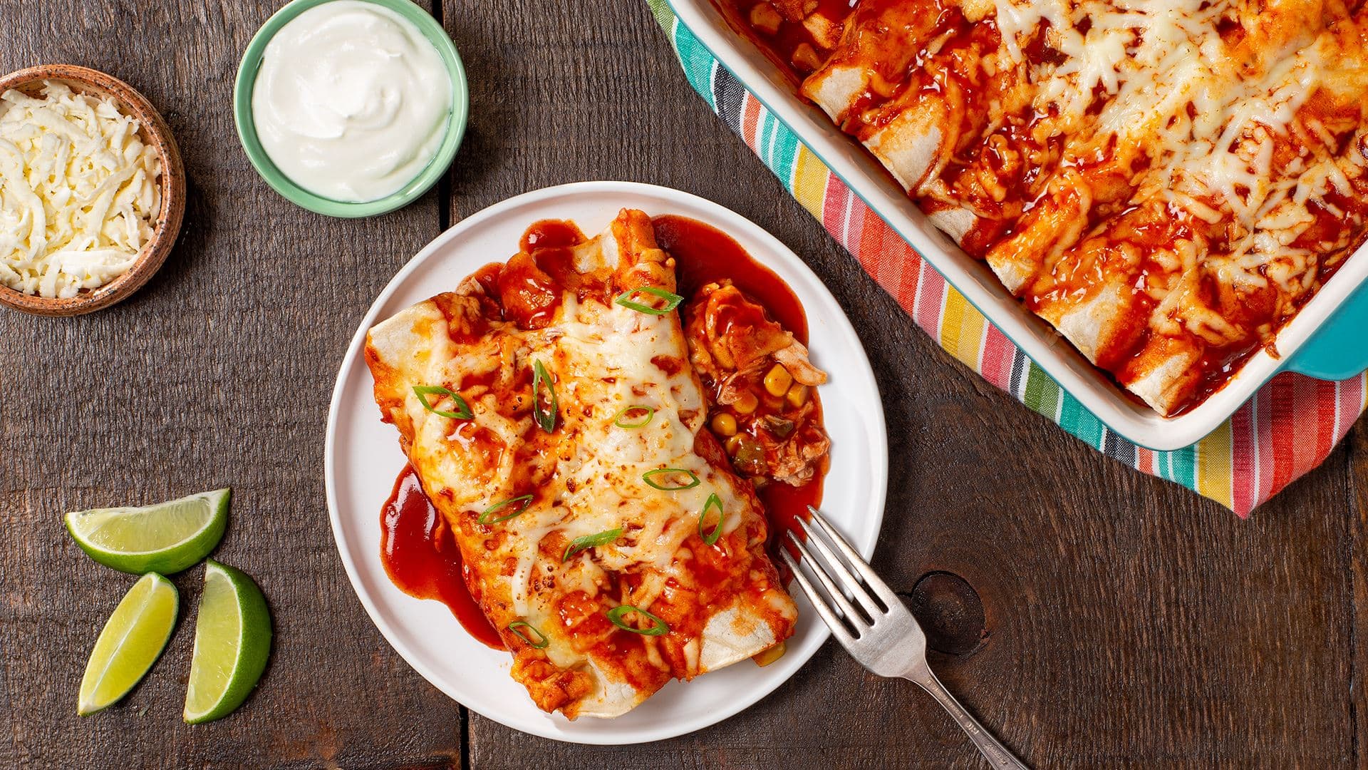Enchiladas Rojas de Pollo