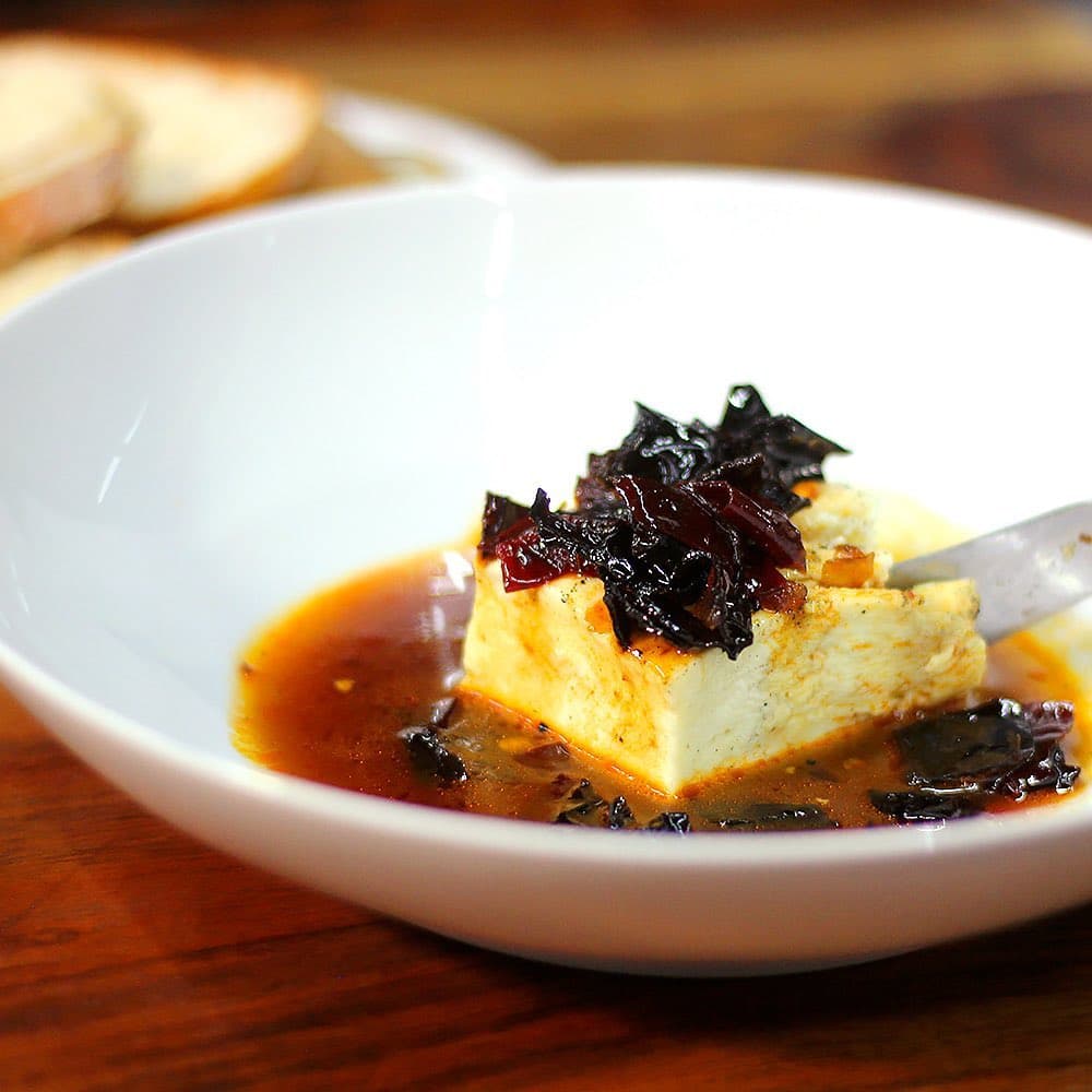 Queso Panela Chiles Secos con Piloncillos