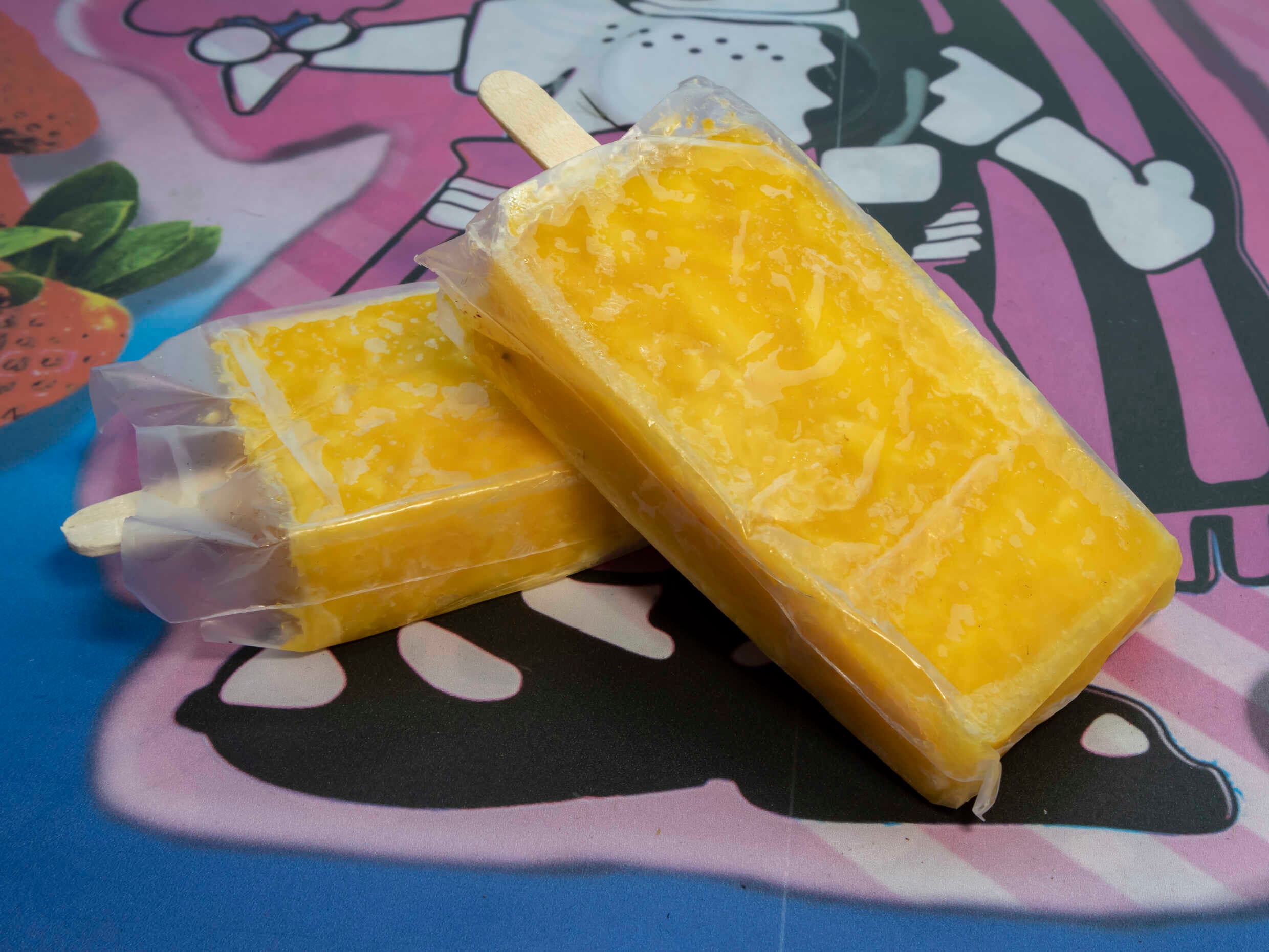 Paleta de Piña Base Agua