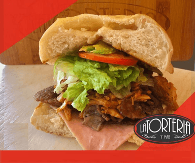 Torta Especial Lomo milanesa + Torta Suprema