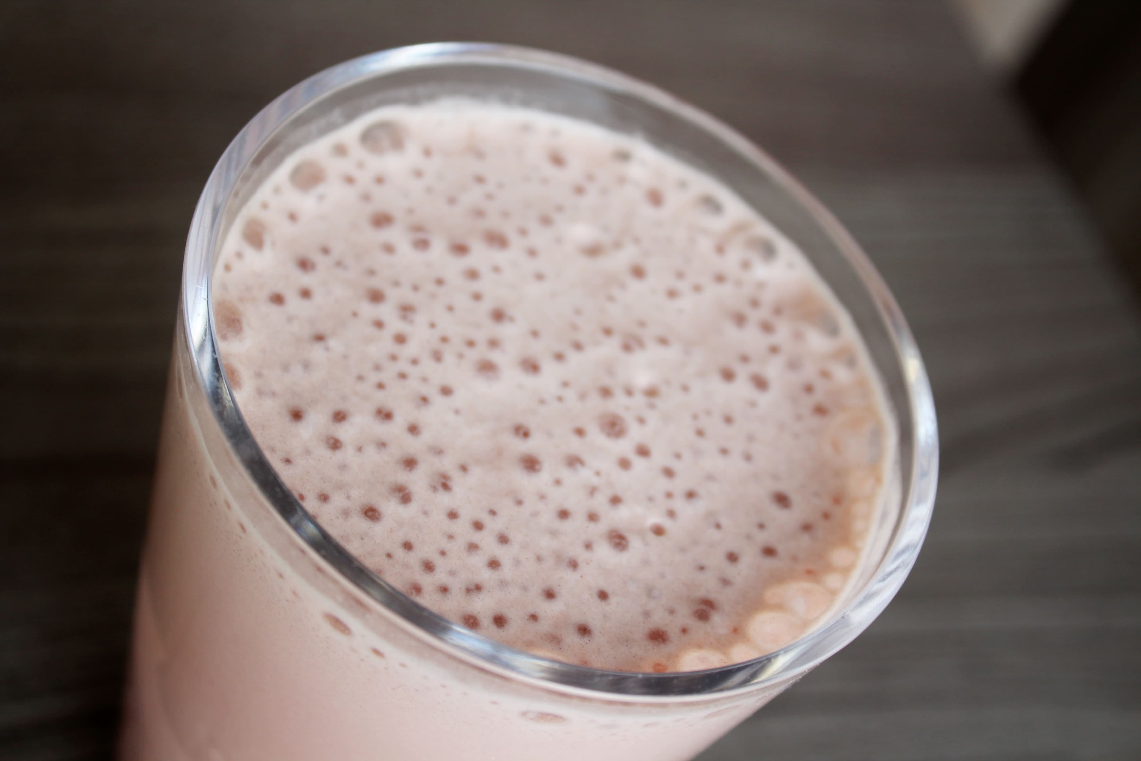 Strawberry Shake 16 oz