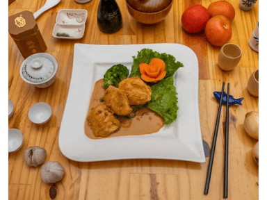 Manok en Salsa de Maní