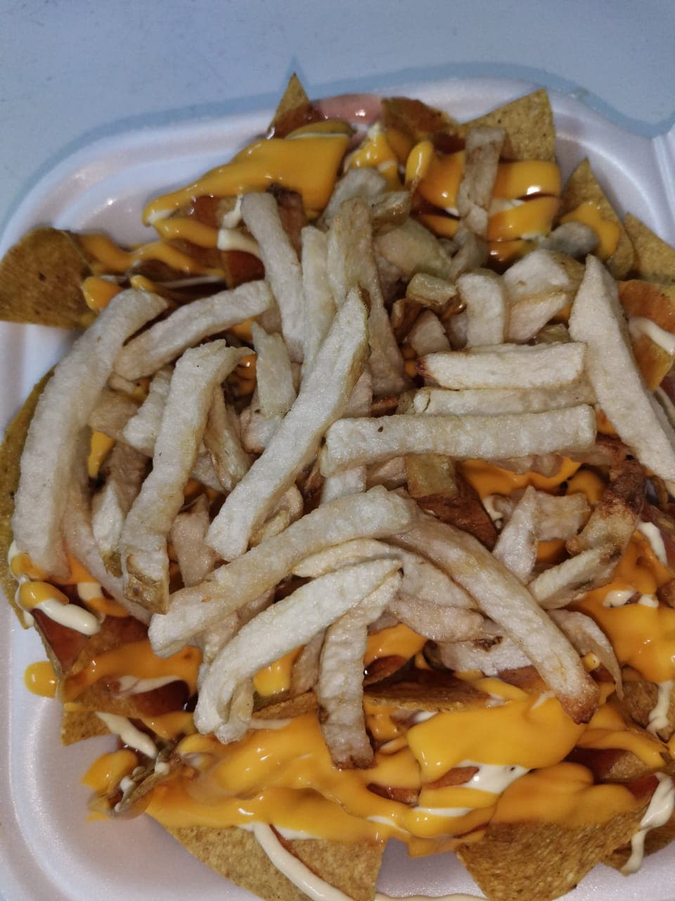 Papas con Carne más Queso Cheddar