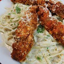 Pasta al Ajillo con Pollo a la Plancha