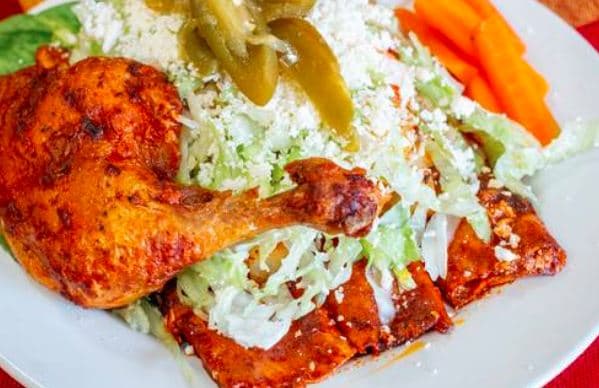 Combo Enchiladas Deshebrada de Pollo