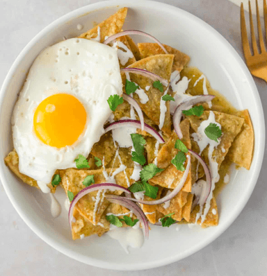 Paquete 3 Chilaquiles Verdes con Huevo y pepsi