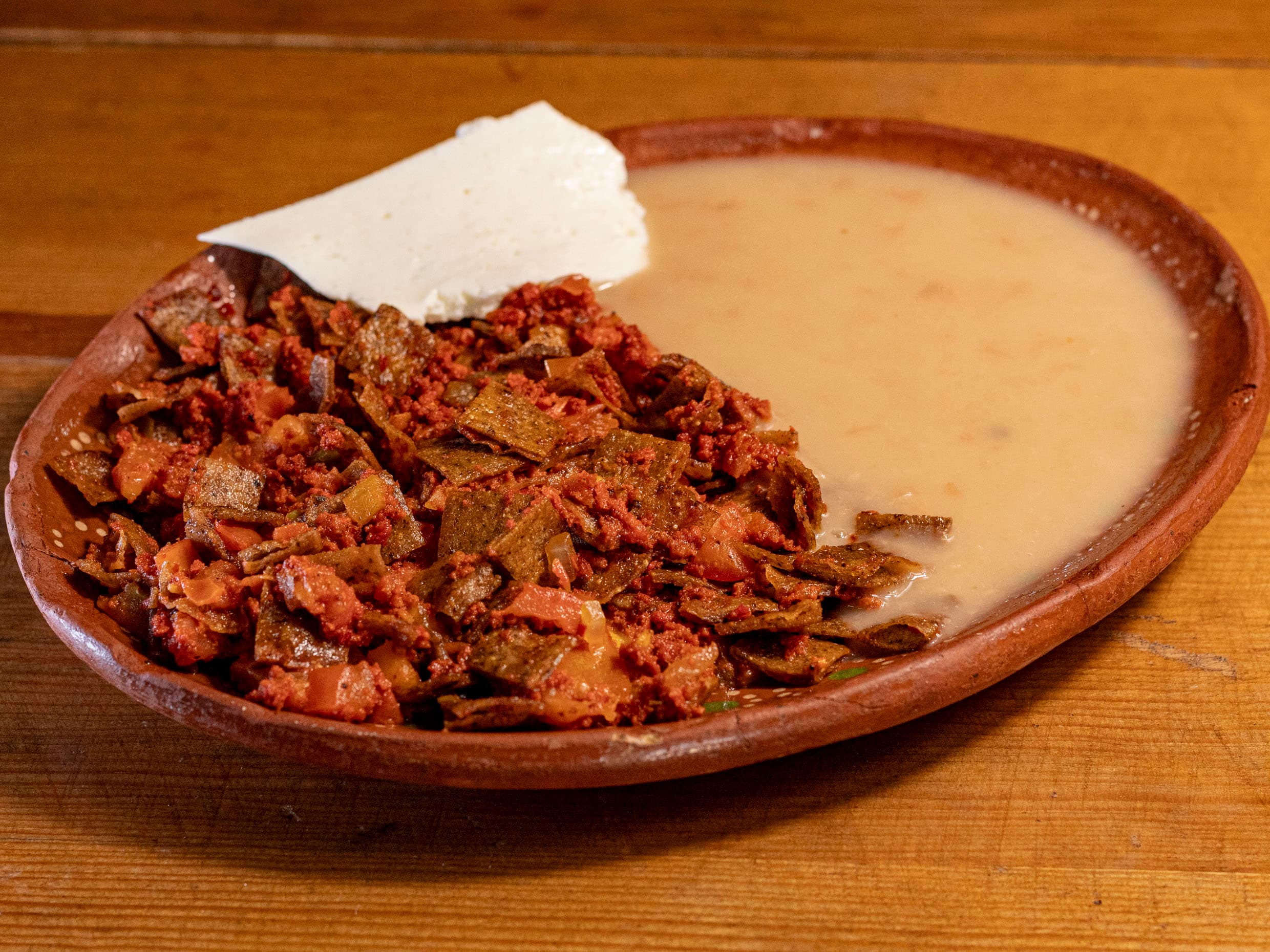 Chorizo con Sopitas