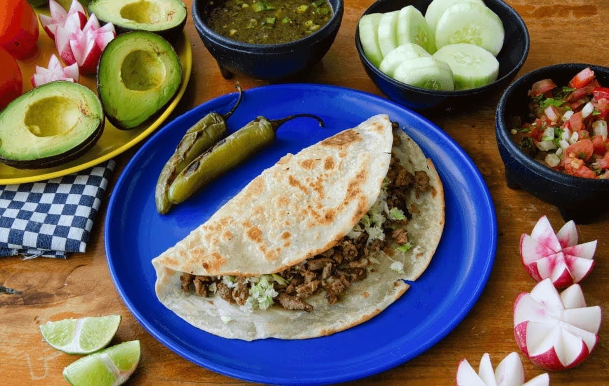 Quesadilla de Harina de Asada