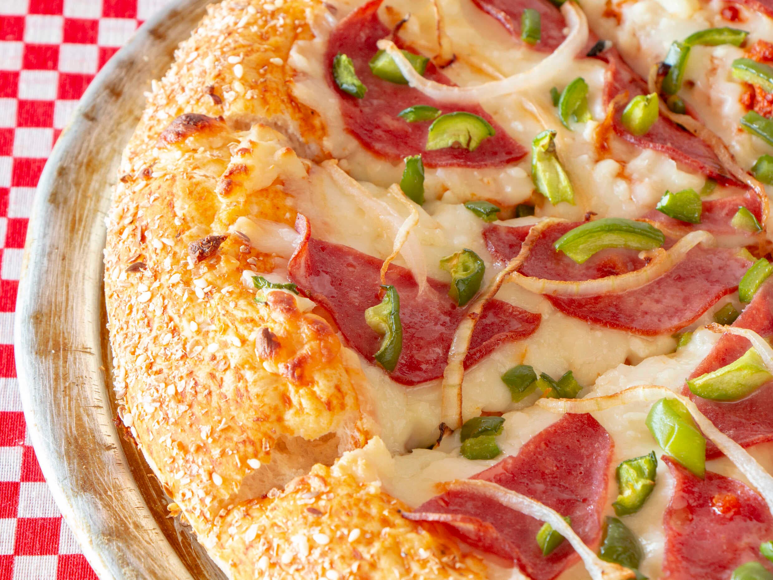 Combo Pizza Med Especial+ Spaguetti+ Refresco2L
