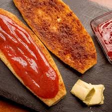 Mollete con Mermelada de Fresa