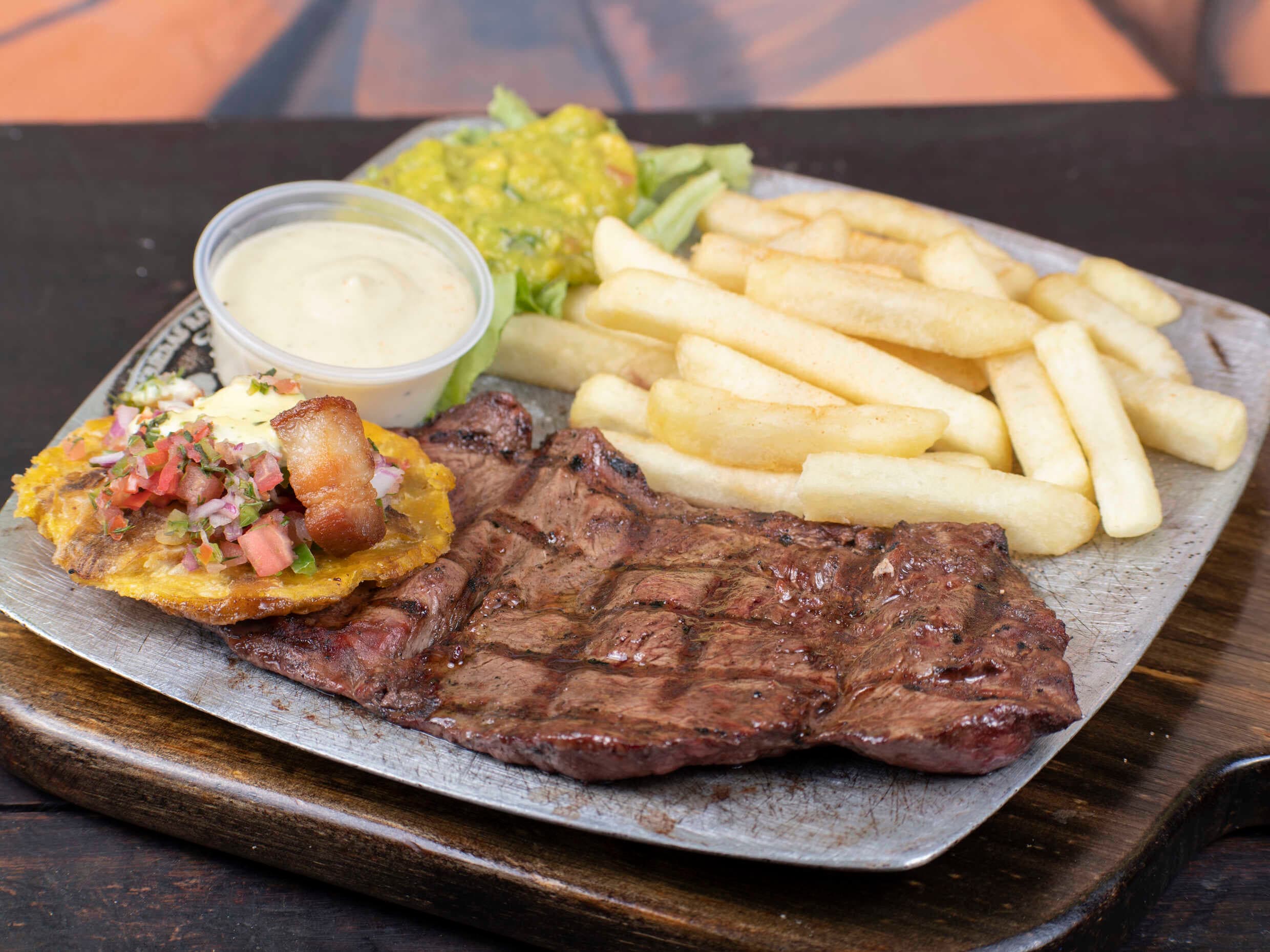 Carne Asada con Limonada