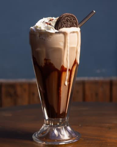 Malteada de Chocolate con Galleta Oreo 500 ml