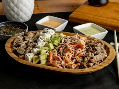 Yakimeshi carne