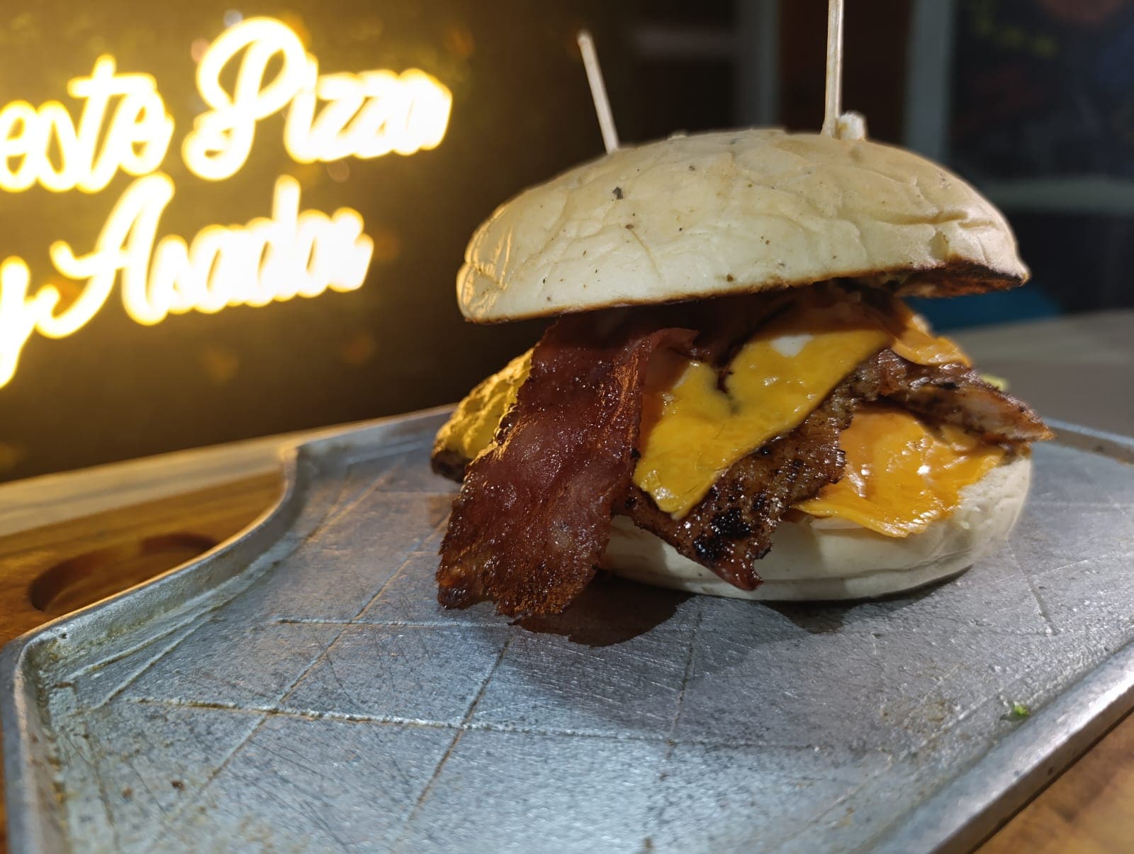 Hamburguesa La Sabrosa