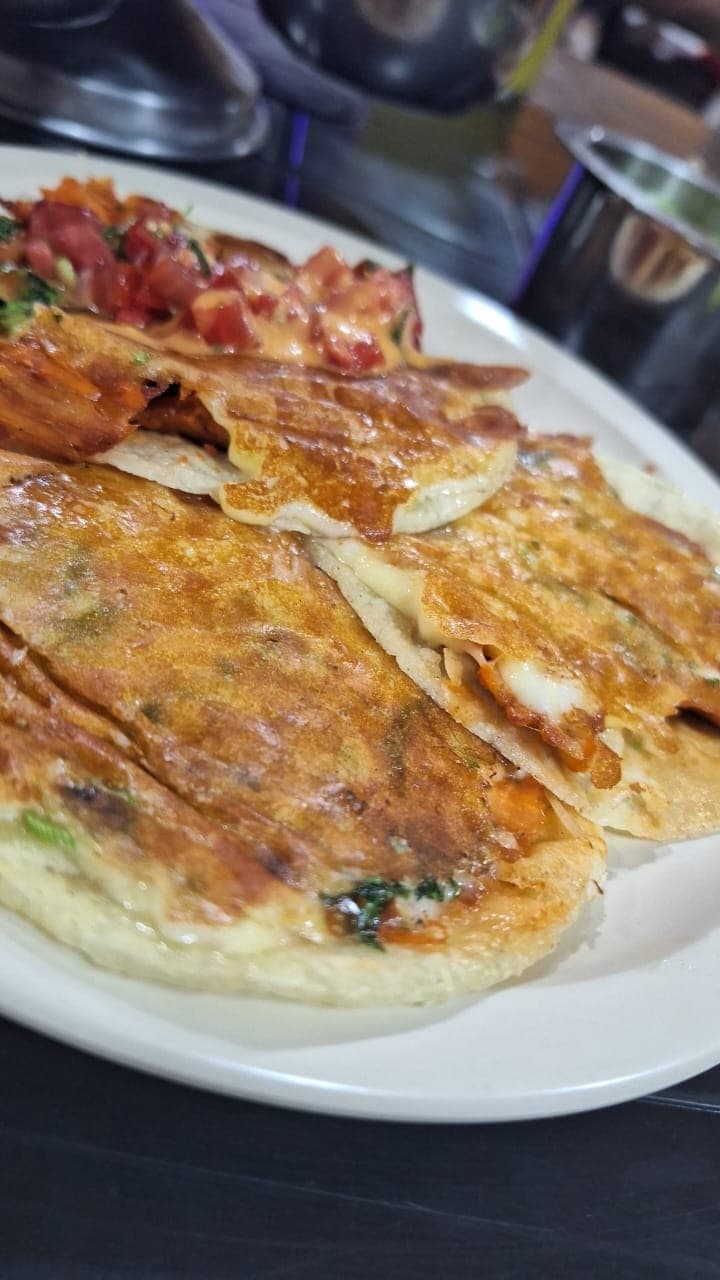 Taco de Pastor con Queso