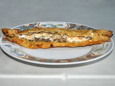 Gorda de Longaniza con Papas