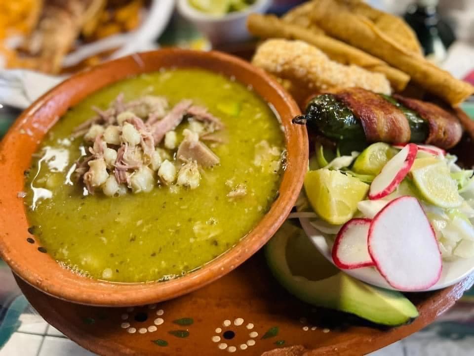 Pozole Guerrerense Mediano